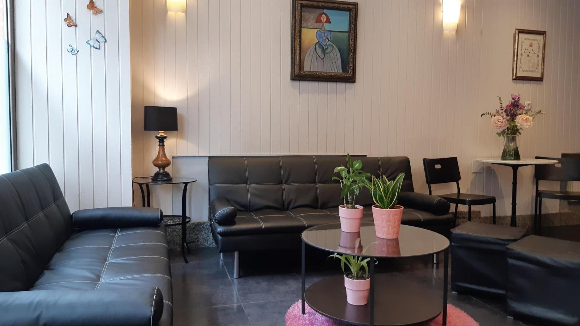 Hostal Pachin Mieres  Exterior foto